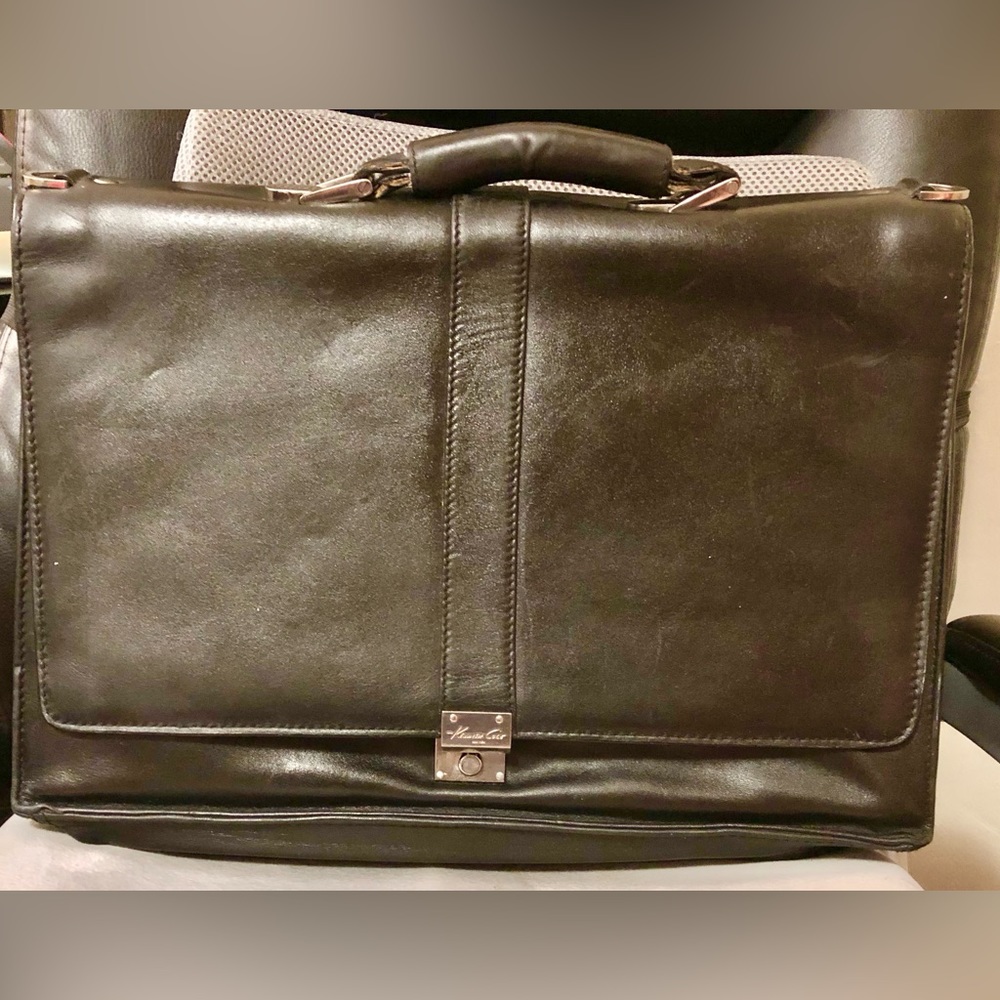Kenneth Cole New York black leather brief case